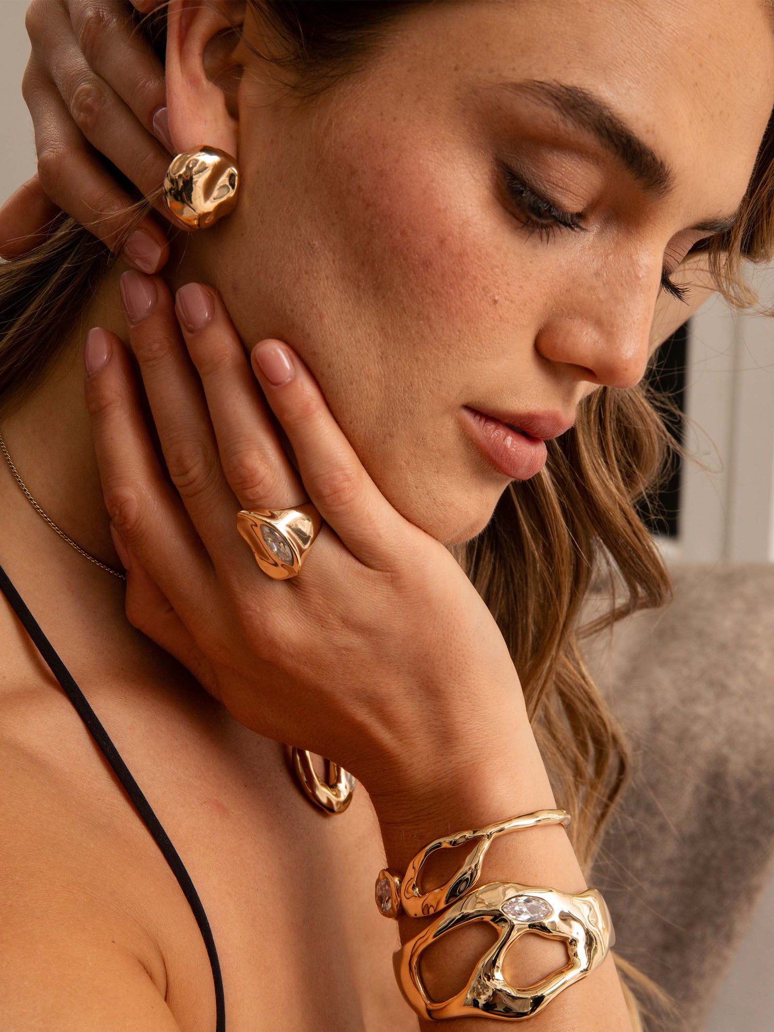 Molten Button Studs