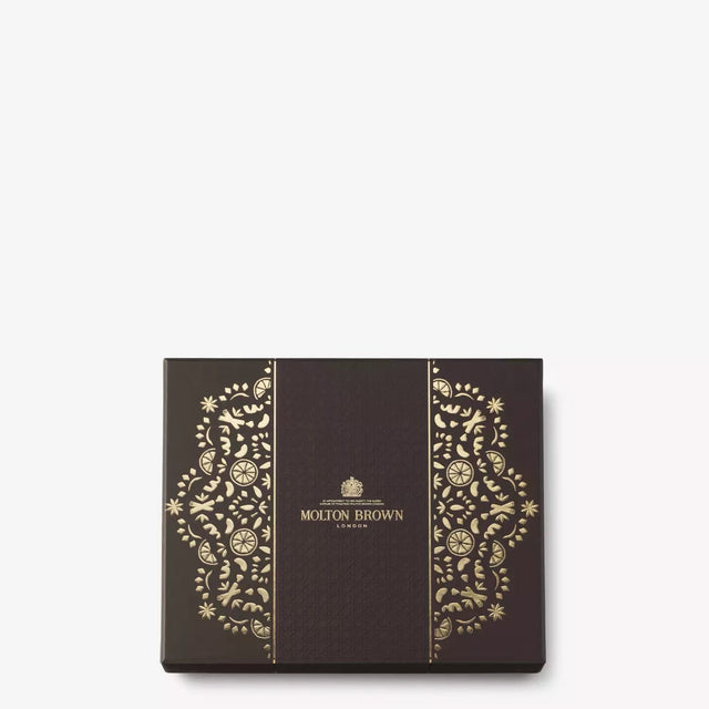 Eiluj Beauty Re-charge Black Pepper Travel Gift Set