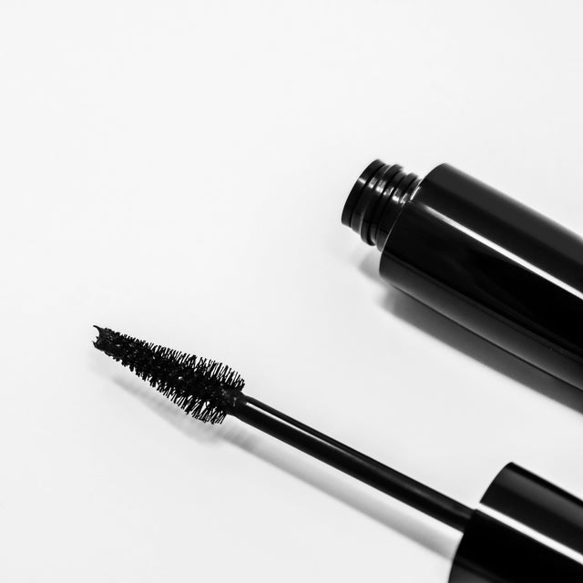 Eiluj Beauty Mascara Full & Fabulous Mascara - Black