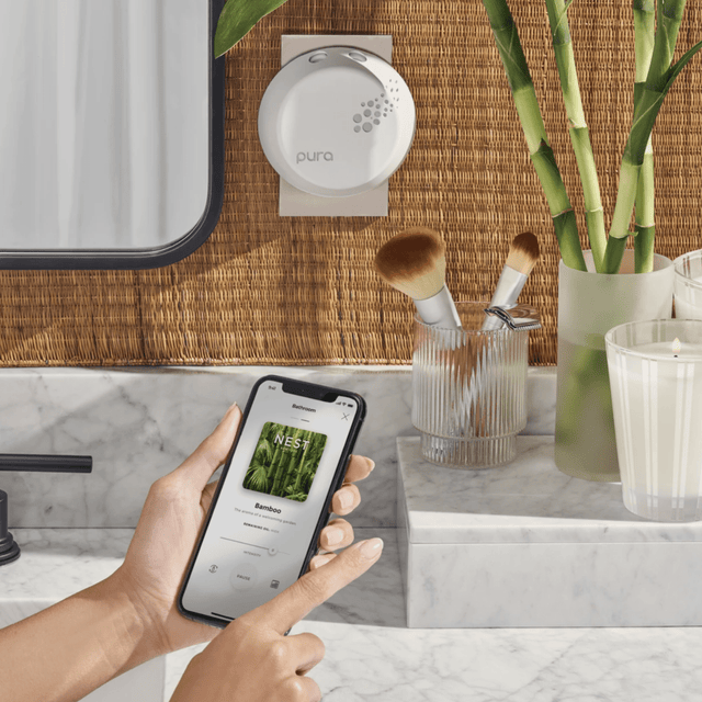 Nest Diffuser Pura Smart Home Fragrance Diffuser Set