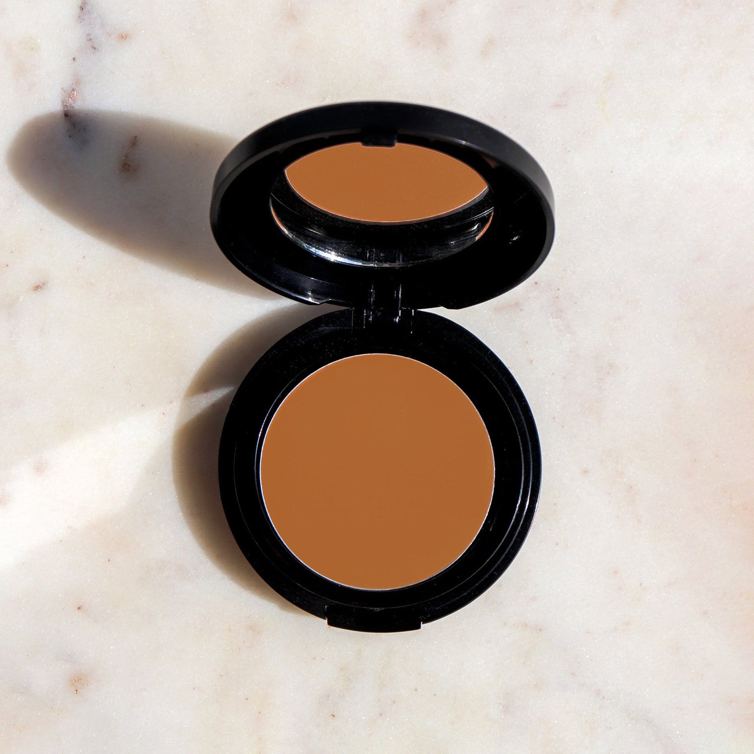 Eiluj Beauty Foundation Ultimate Perfection Foundation