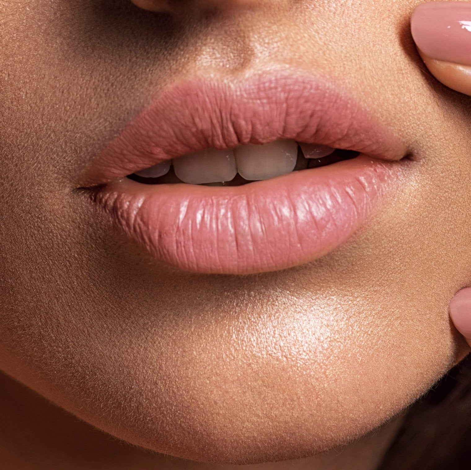 Eiluj Beauty Lipstick Luxury Lipstick