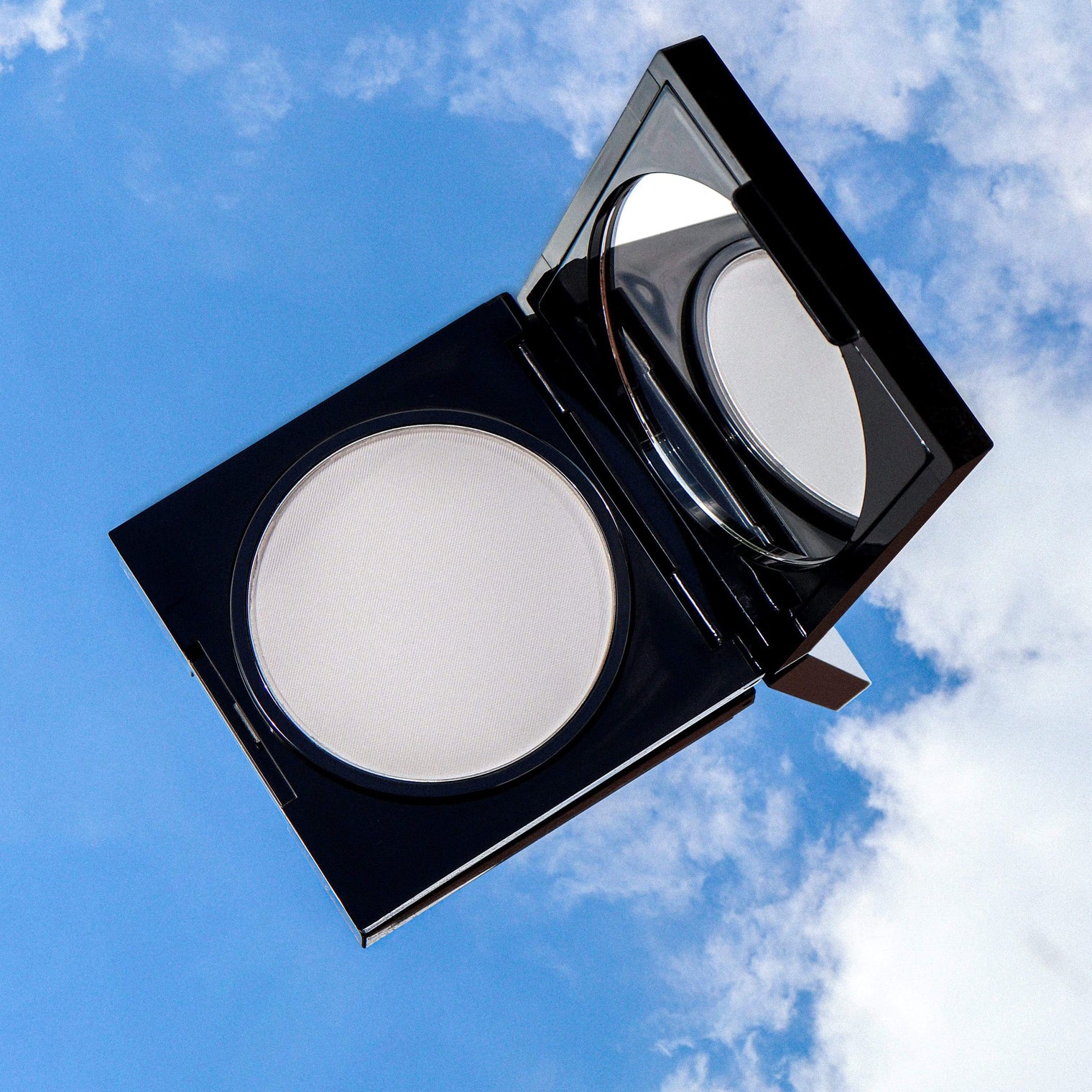 Eiluj Beauty Translucent Powder Translucent Pressed Powder - Cloud