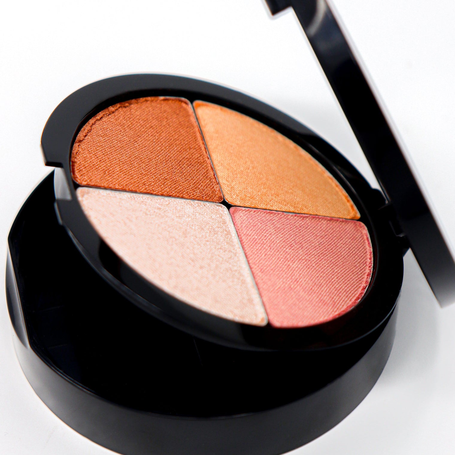 Eiluj Beauty Palettes Eye and Cheek Complete Palette