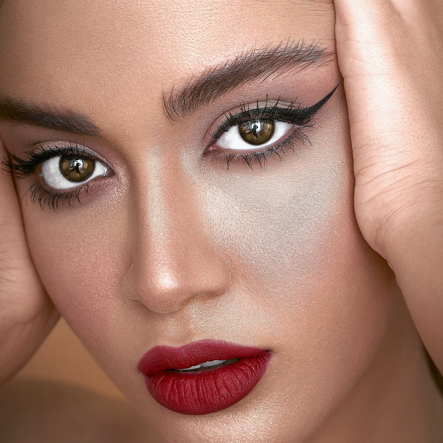 Eiluj Beauty General Black Felt Tip Liner