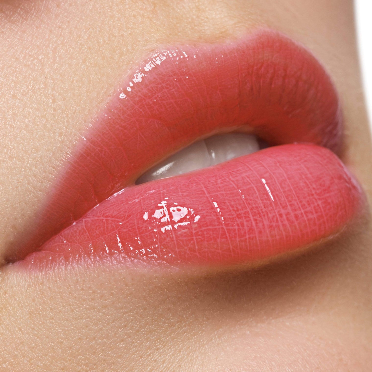 Eiluj Beauty Lipgloss Hydrating Plumping Gloss