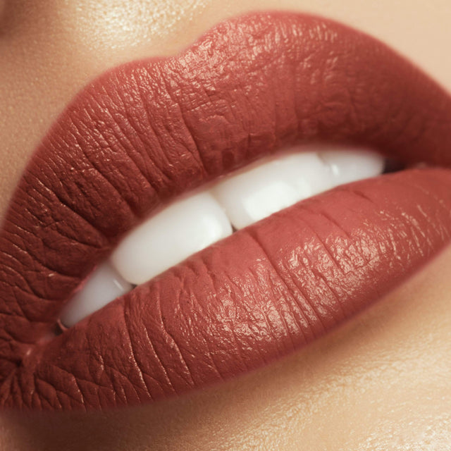 Eiluj Beauty Lipstick Velvet Lipstick