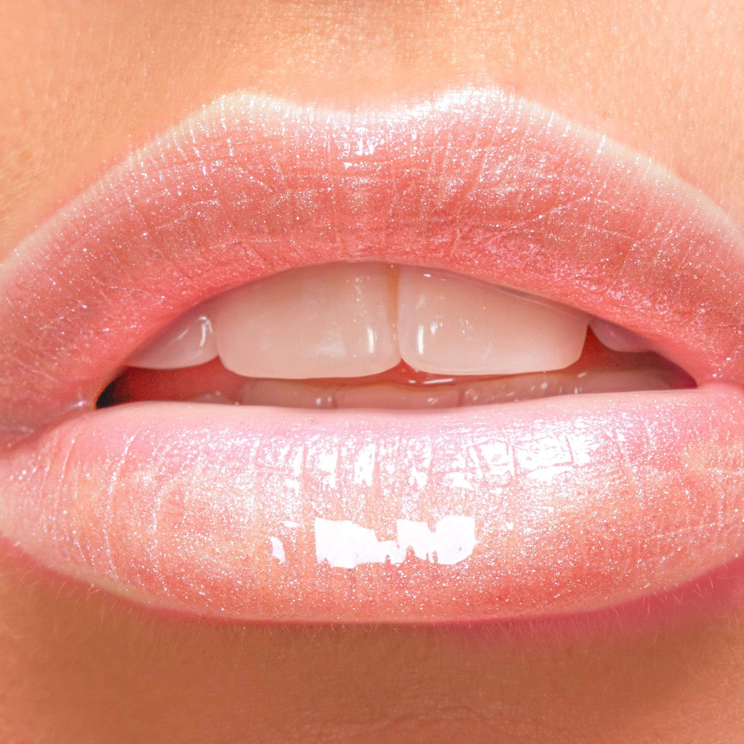 Eiluj Beauty Lipgloss Hydrating Plumping Gloss