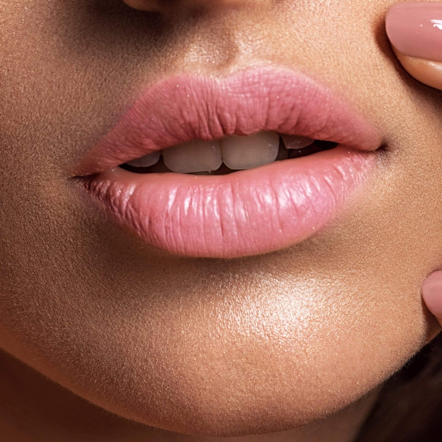 Eiluj Beauty Lipstick Luxury Lipstick