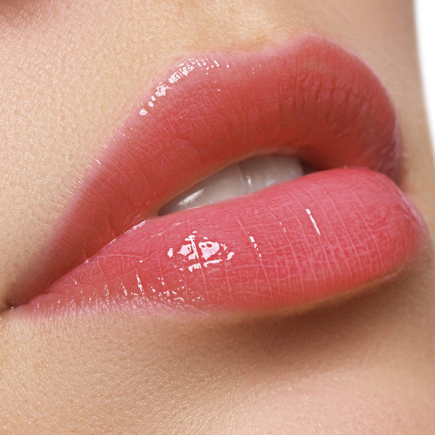 Eiluj Beauty Lipgloss Hydrating Plumping Gloss