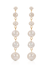 Ettika Earrings Freshwater Pearl / One Size Graduating Freshwater Pearl Earrings