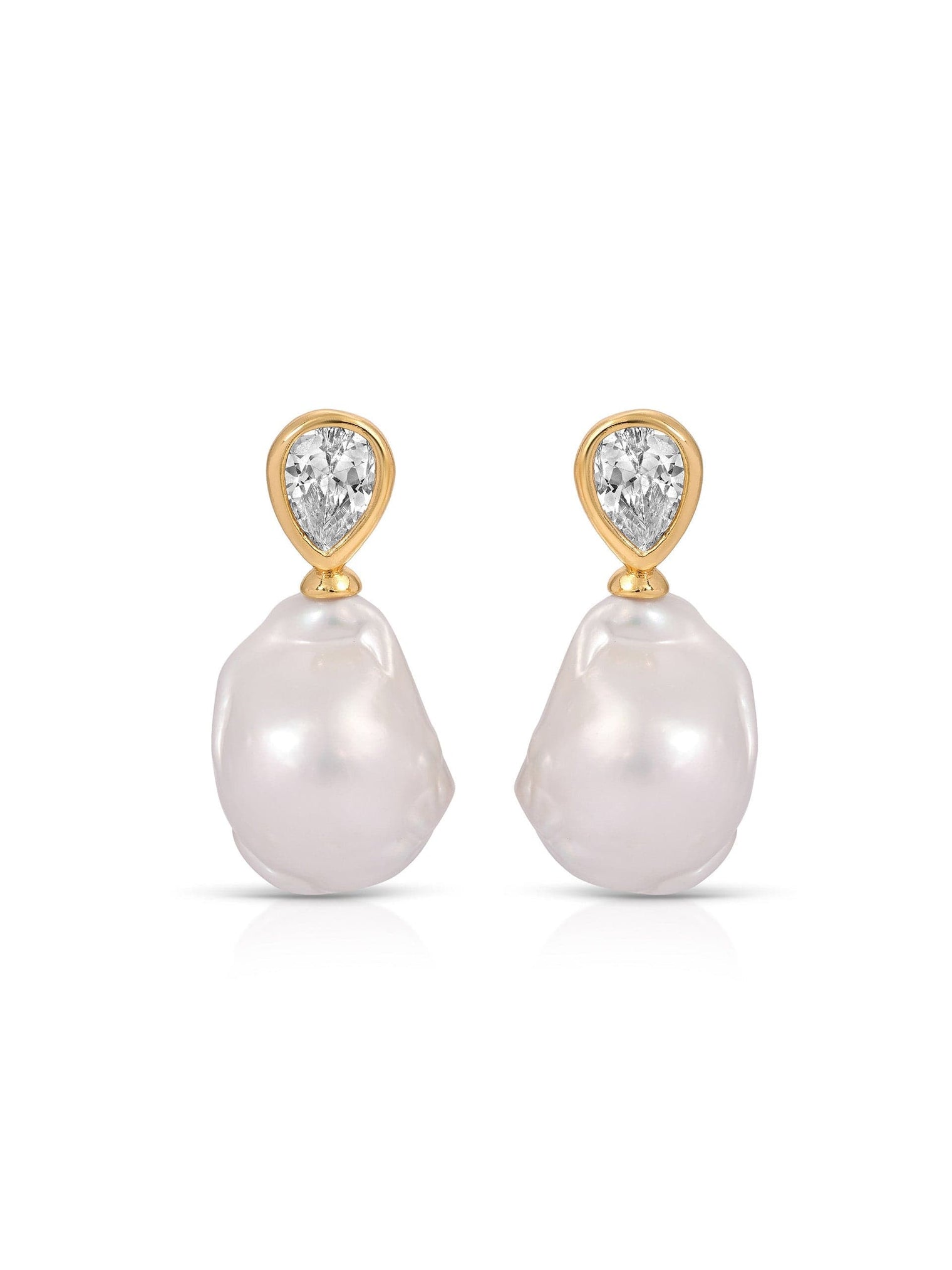 Ettika Earrings Clear Crystal with 18k Gold Plating / One Size Freshwater Heirloom Earrings