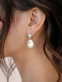 Ettika Earrings Clear Crystal with 18k Gold Plating / One Size Freshwater Heirloom Earrings