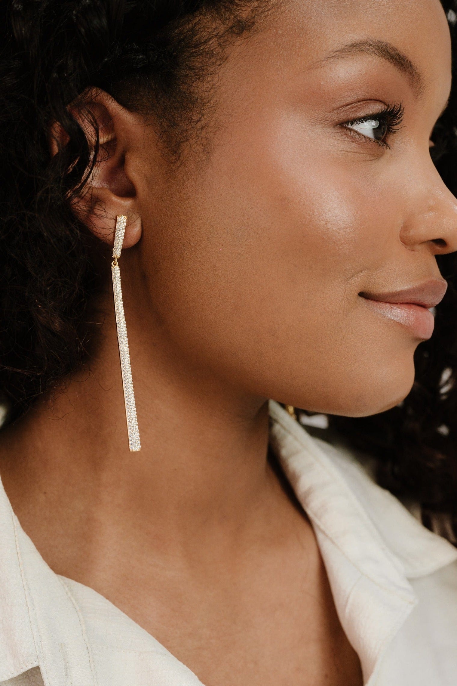 Ettika Earrings Clear Crystals / One Size Straight Drop Crystal Dangle Earrings