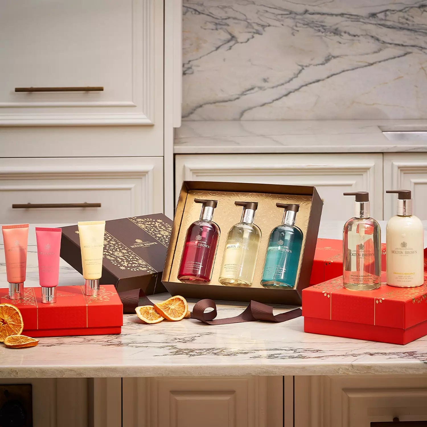 Molton Brown Hand Cream Floral & Spicy Hand Care Gift Set