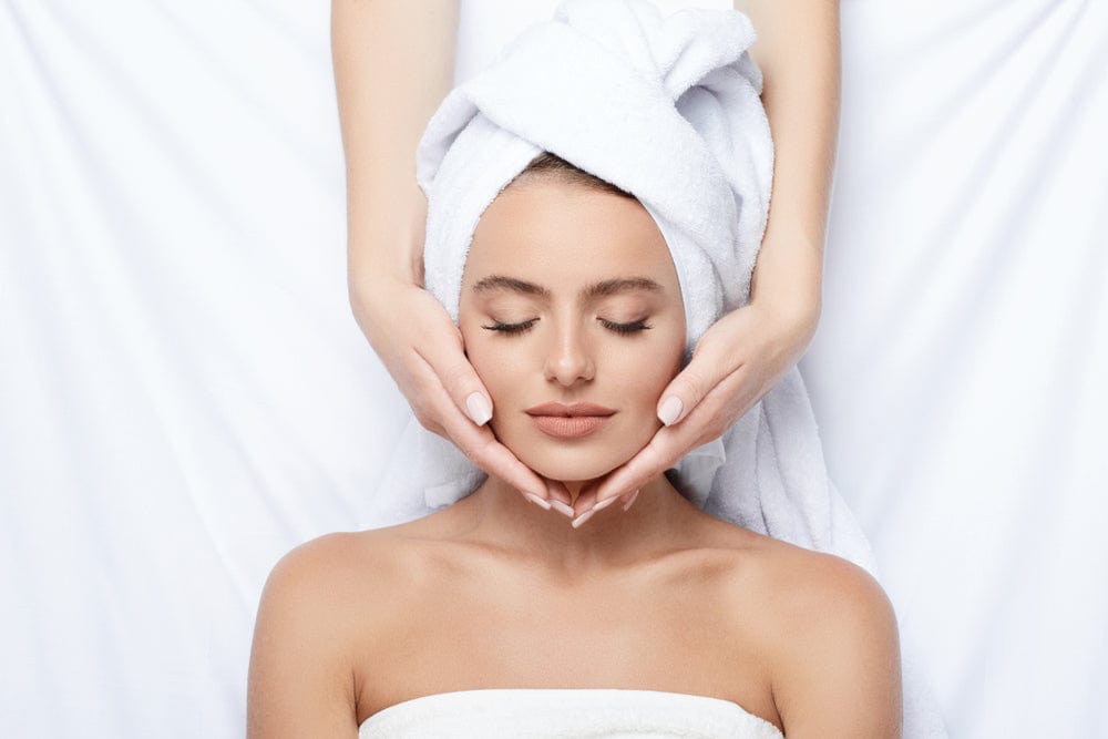 Eiluj Spa $262.50 Eiluj Customized Facial Package Buy 1 Get 2nd Half Off