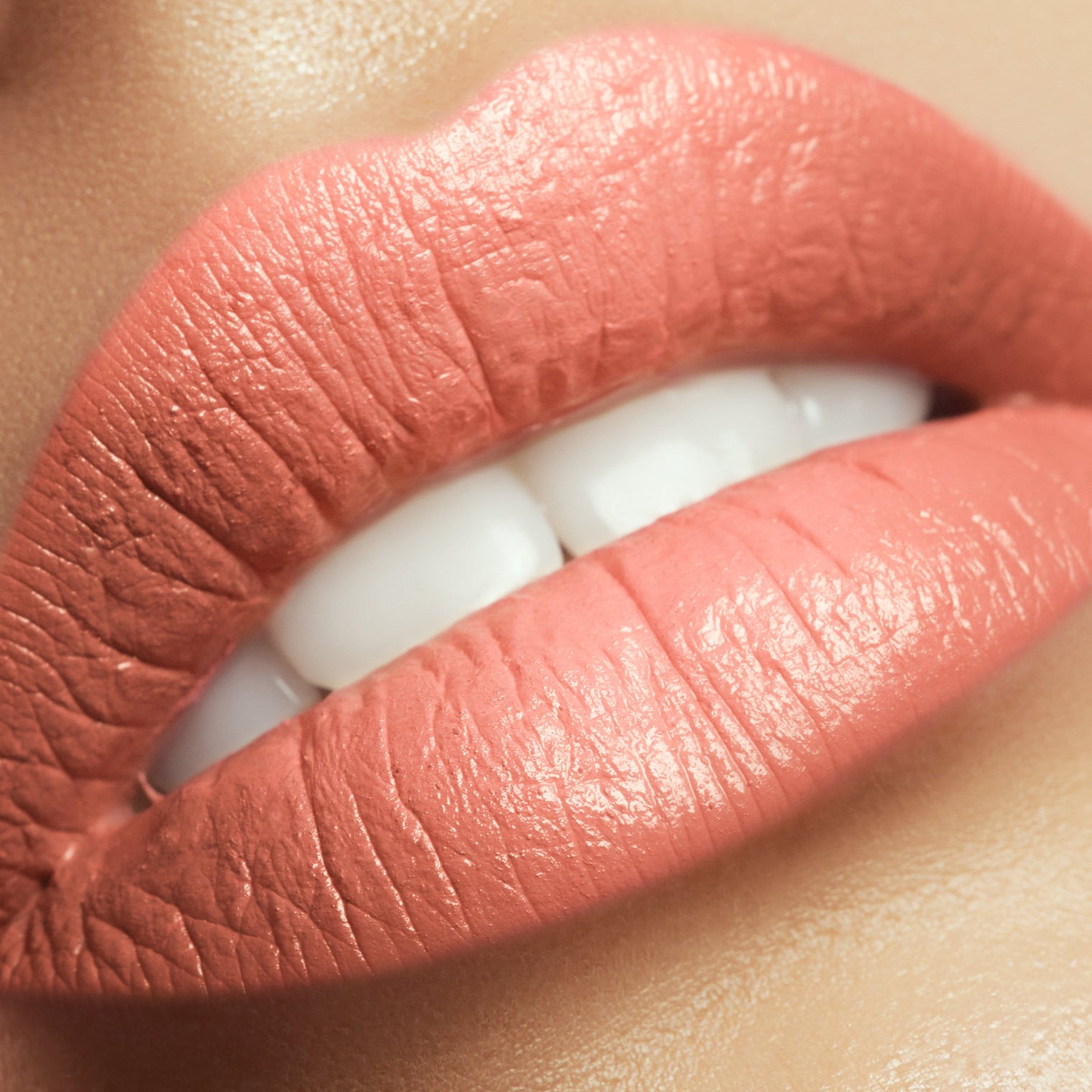 Eiluj Beauty Lipstick Ultra Sheer Lipstick