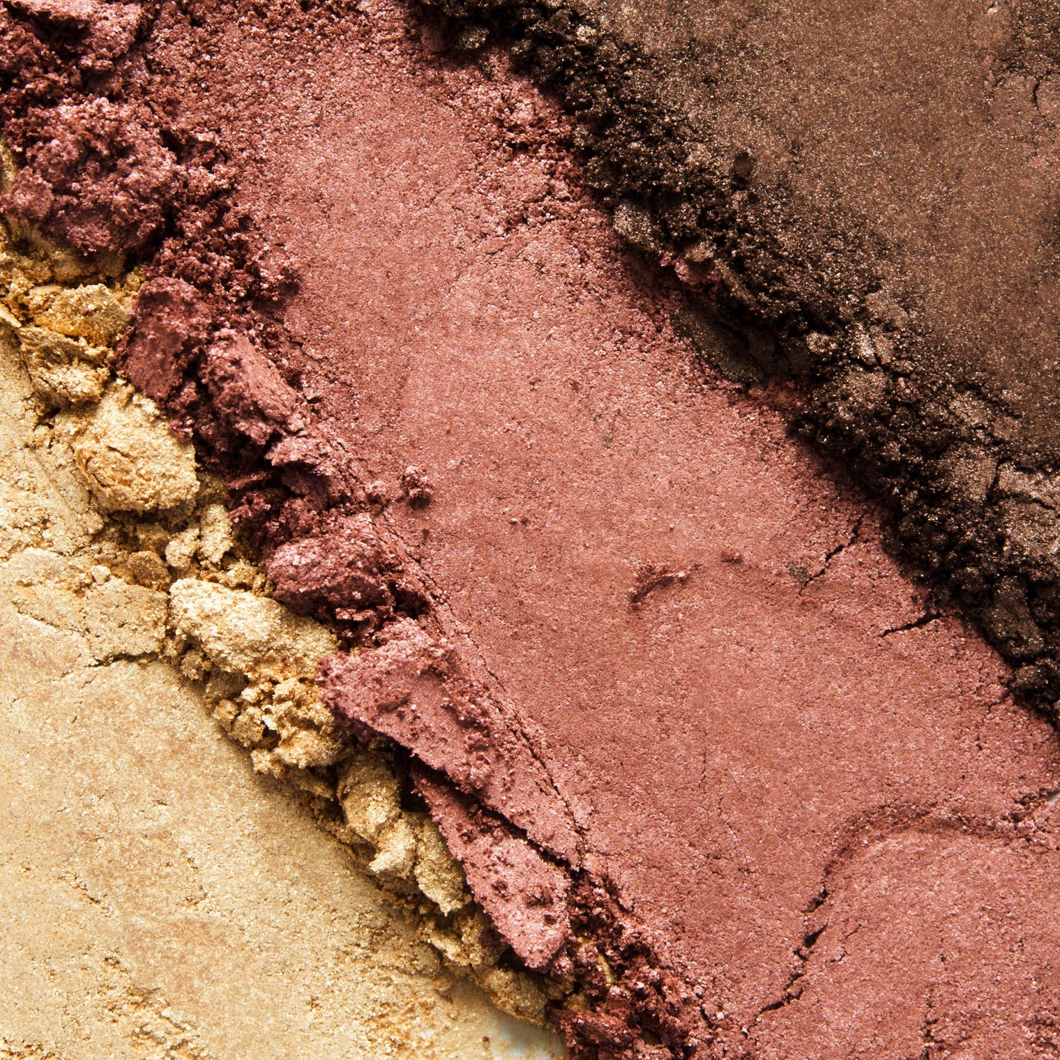 Eiluj Beauty Eyeshadow Metallic Eyeshadow Refills (Palette Sold Separately)